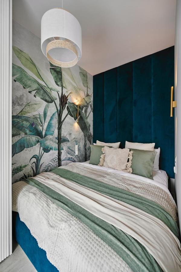 Golden Dreams Luxury Apartment 81 Krakow Luaran gambar